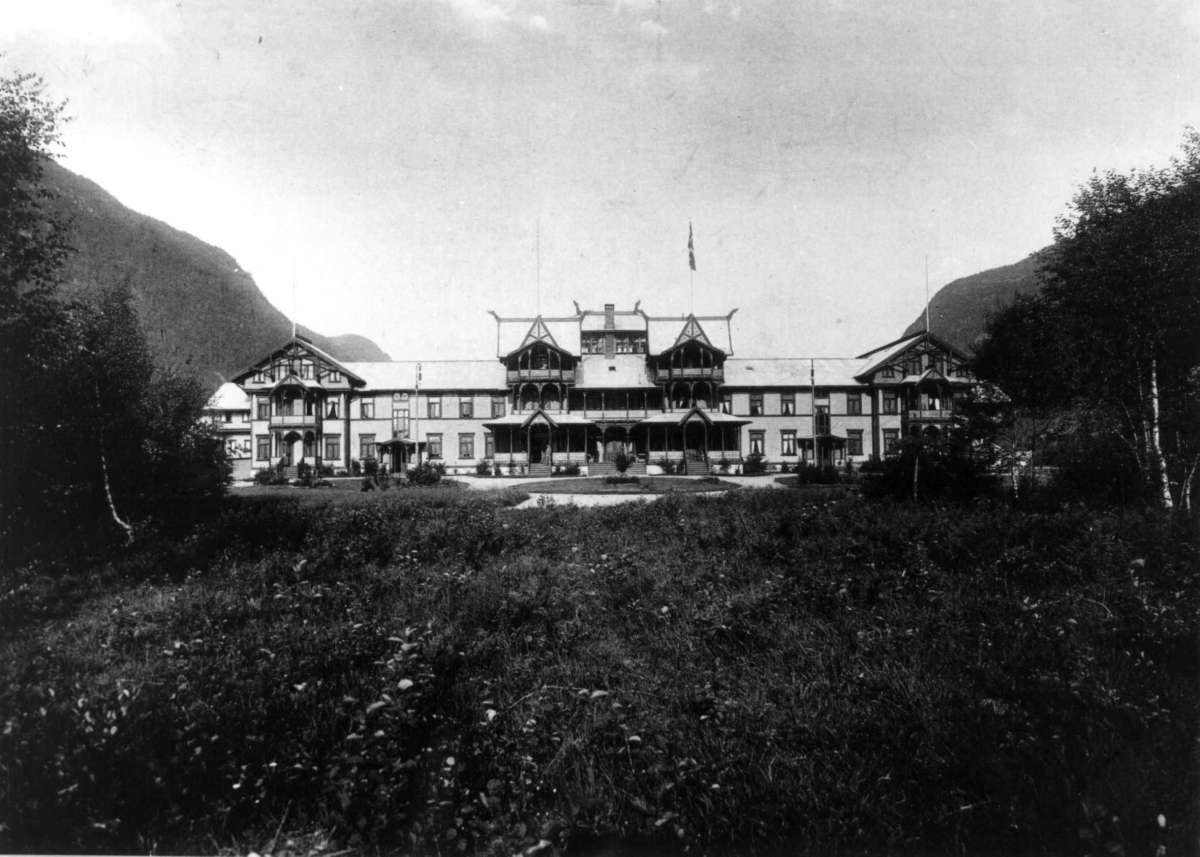 Marthinius Skøien, Dalen Hotel, Tokke, Telemark.
