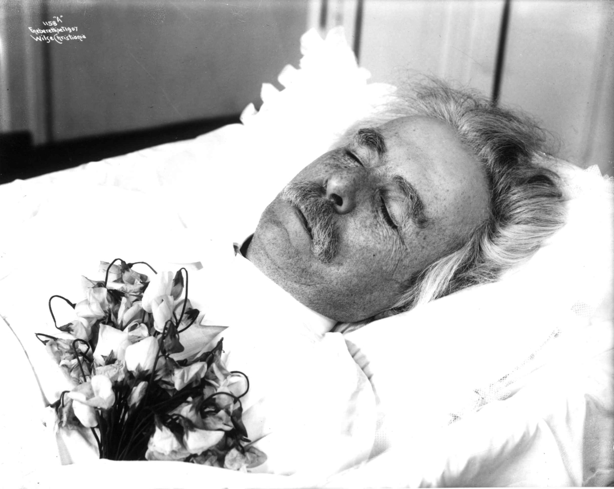 Anders Beer Wilse, Grieg, Edvard