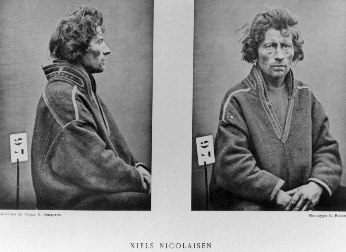 G. Roche, Roland Bonaparte sin samling. Portrett av Niels Nicolaisen. Inngår i Bonapartes sameportretter som nr. 97. Bonaparte