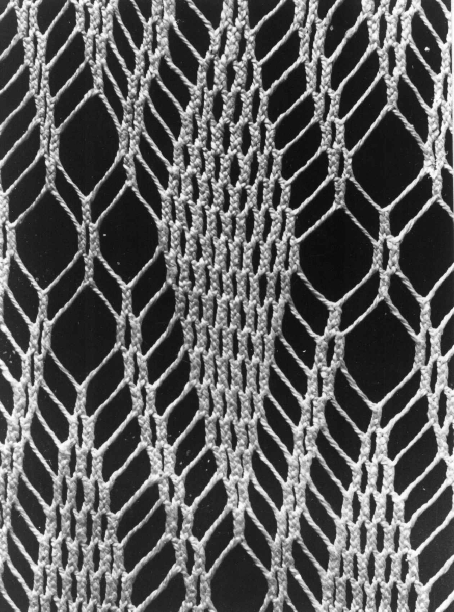 Anna Grostøl, Detalj av firfletting. Bjelland, Marnardal, Vest-Agder 1940.