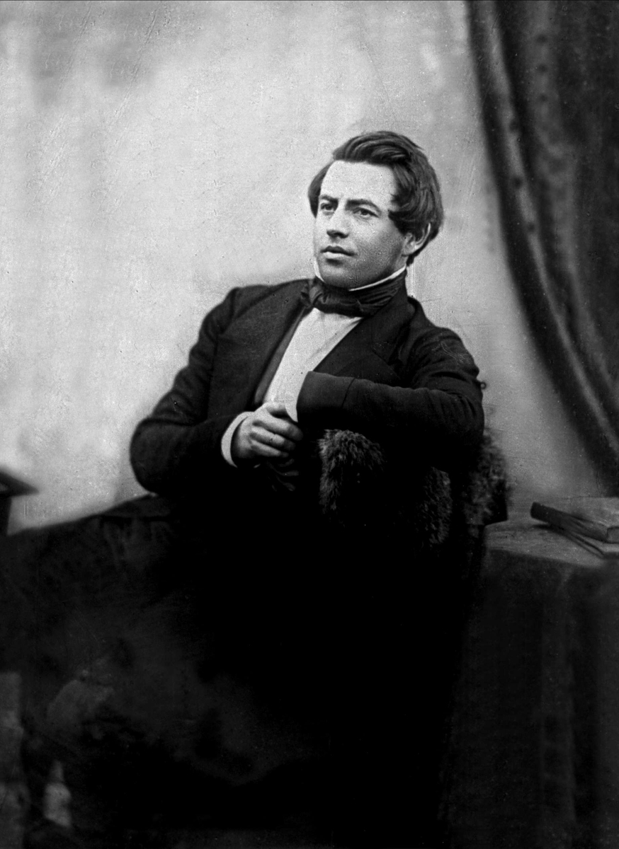 Gustav Borgen, NFB.00746