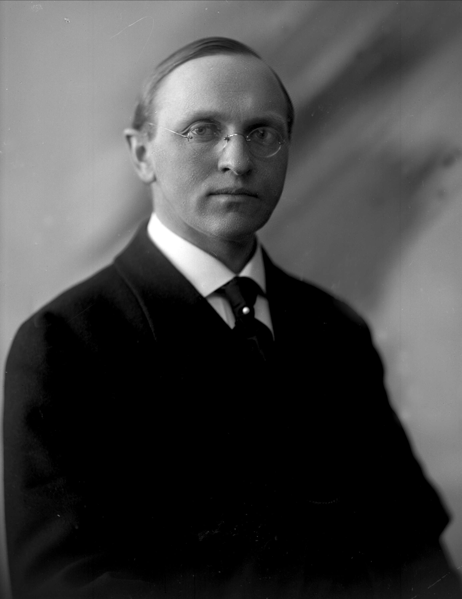 Gustav Borgen, NFB.01367