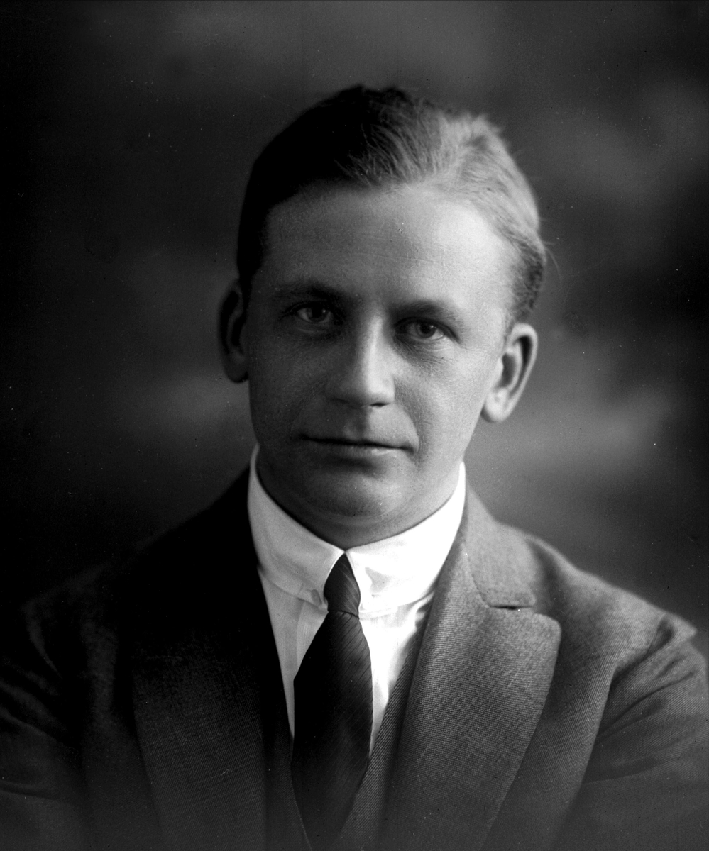 Gustav Borgen, NFB.02603