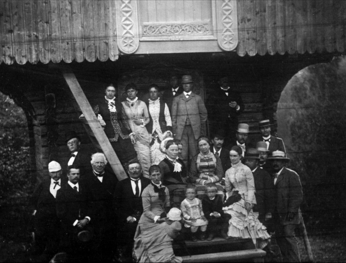 Gustav Borgen, Avfotografering. Gruppebilde, Sarabråten.
