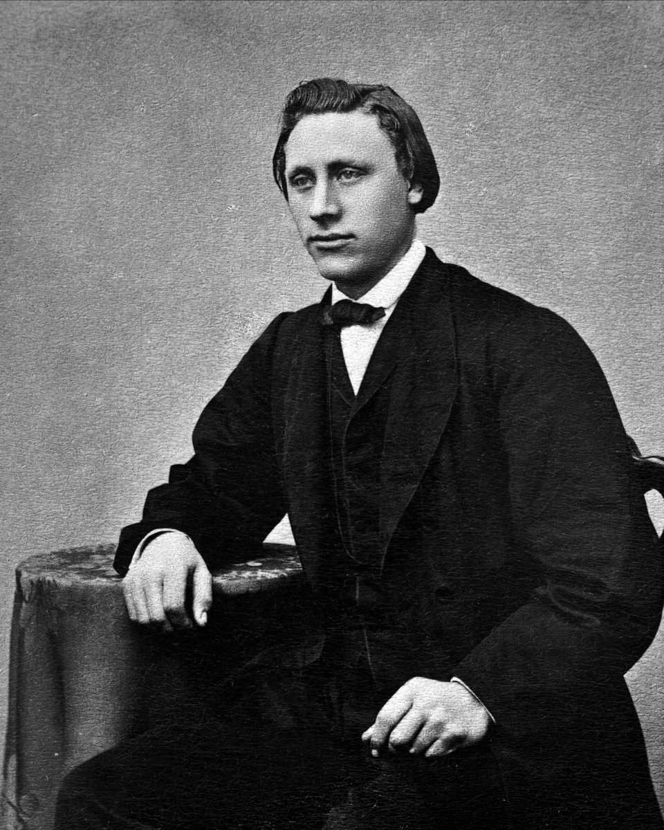 Gustav Borgen, NFB.04250