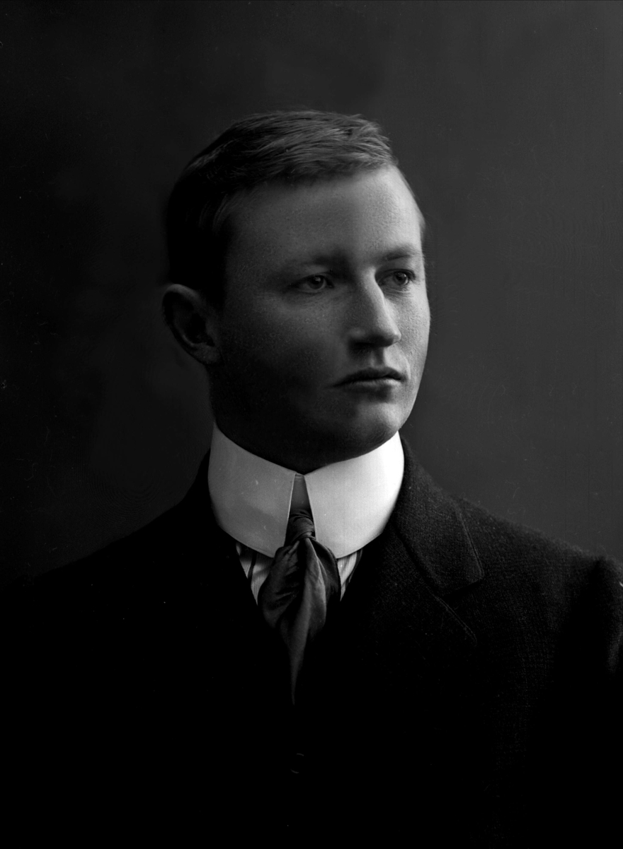 Gustav Borgen, NFB.04869