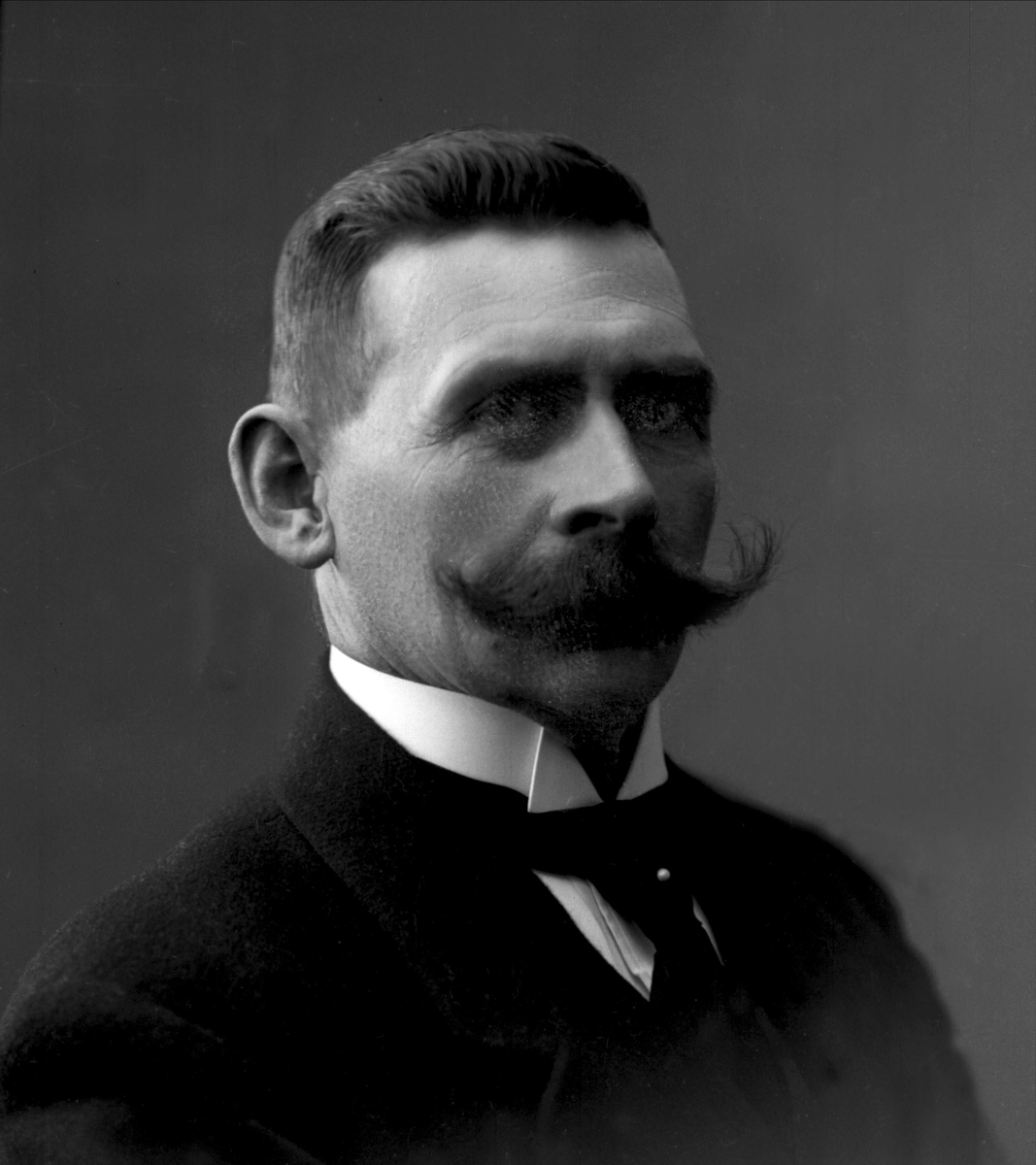 Gustav Borgen, NFB.04874