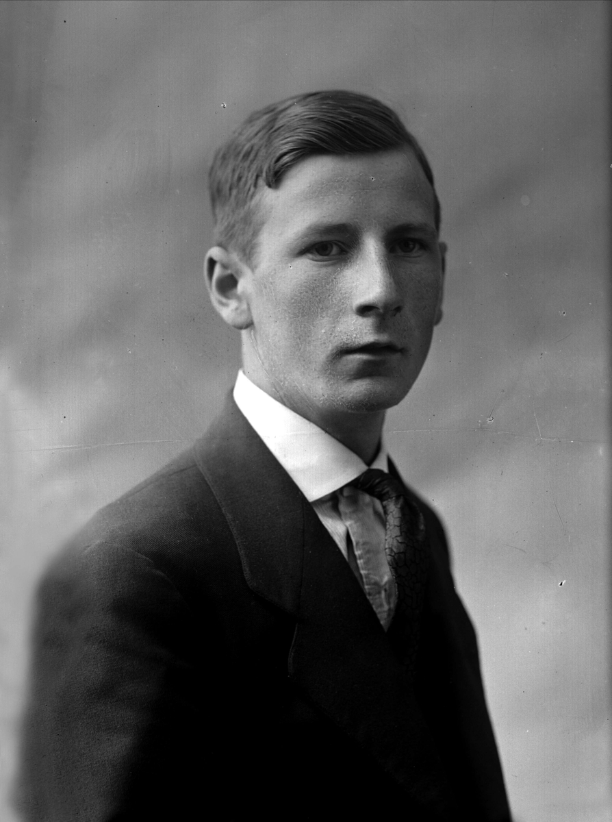 Gustav Borgen, NFB.05041
