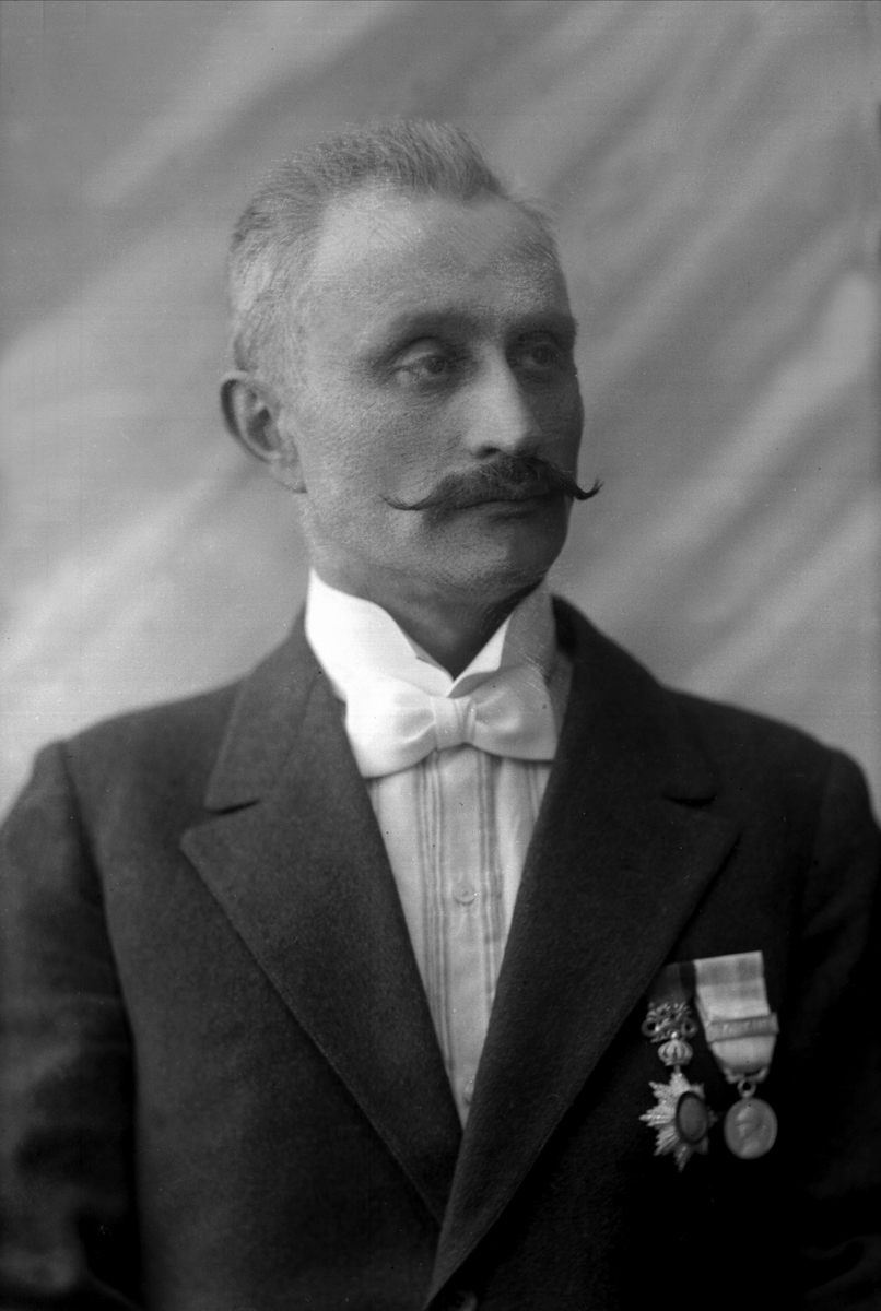 Gustav Borgen, NFB.19988