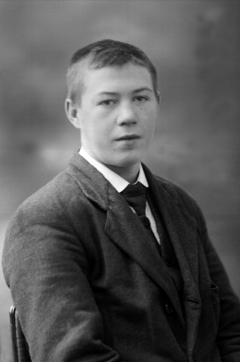 Gustav Borgen, NFB.20419