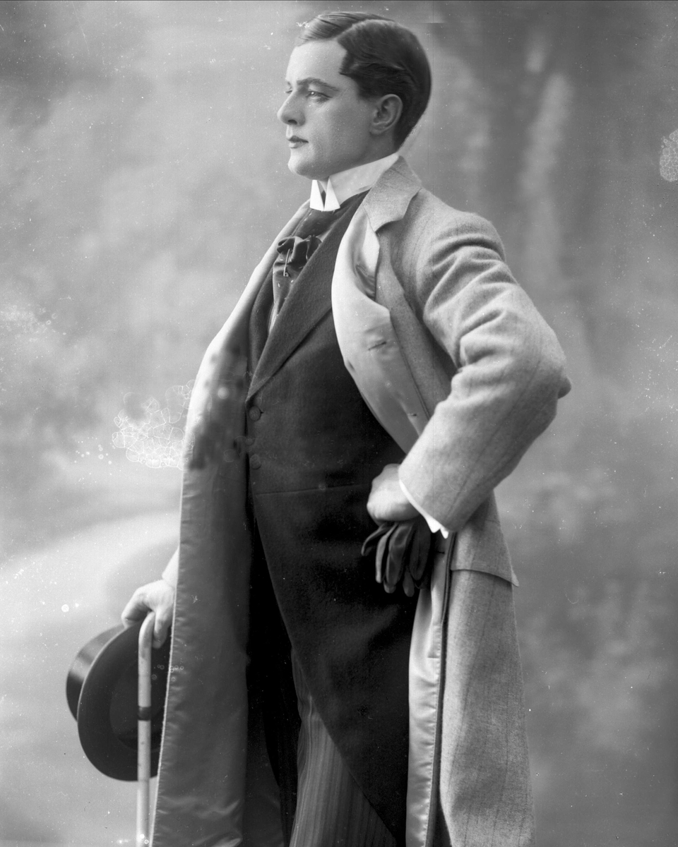 Gustav Borgen, Portrett, skuespiller Buttedal.