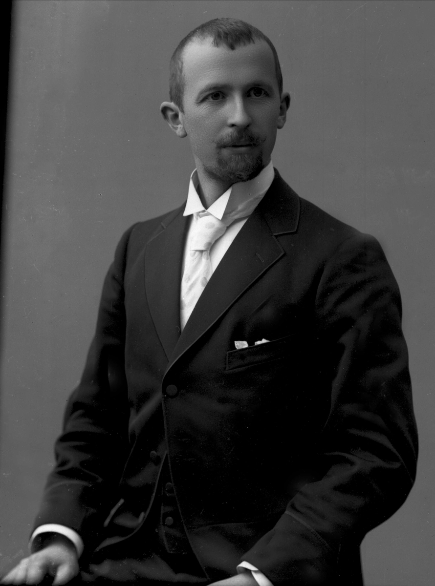 Gustav Borgen, NFB.22148
