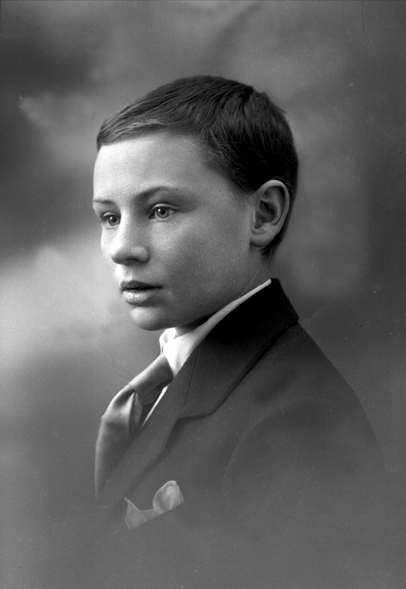 Gustav Borgen, NFB.22438