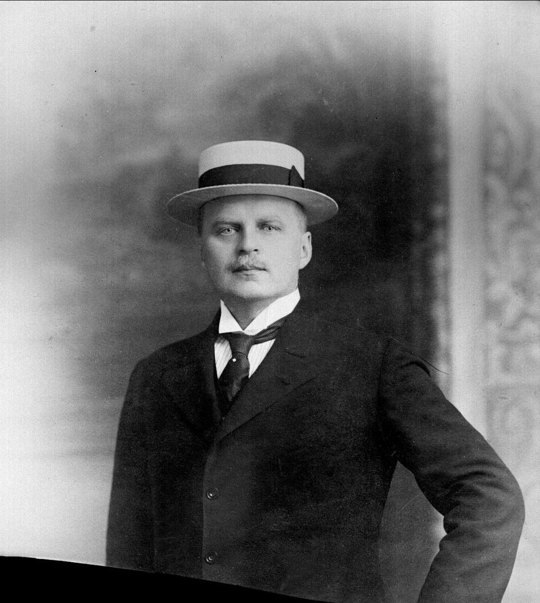Gustav Borgen, NFB.24094