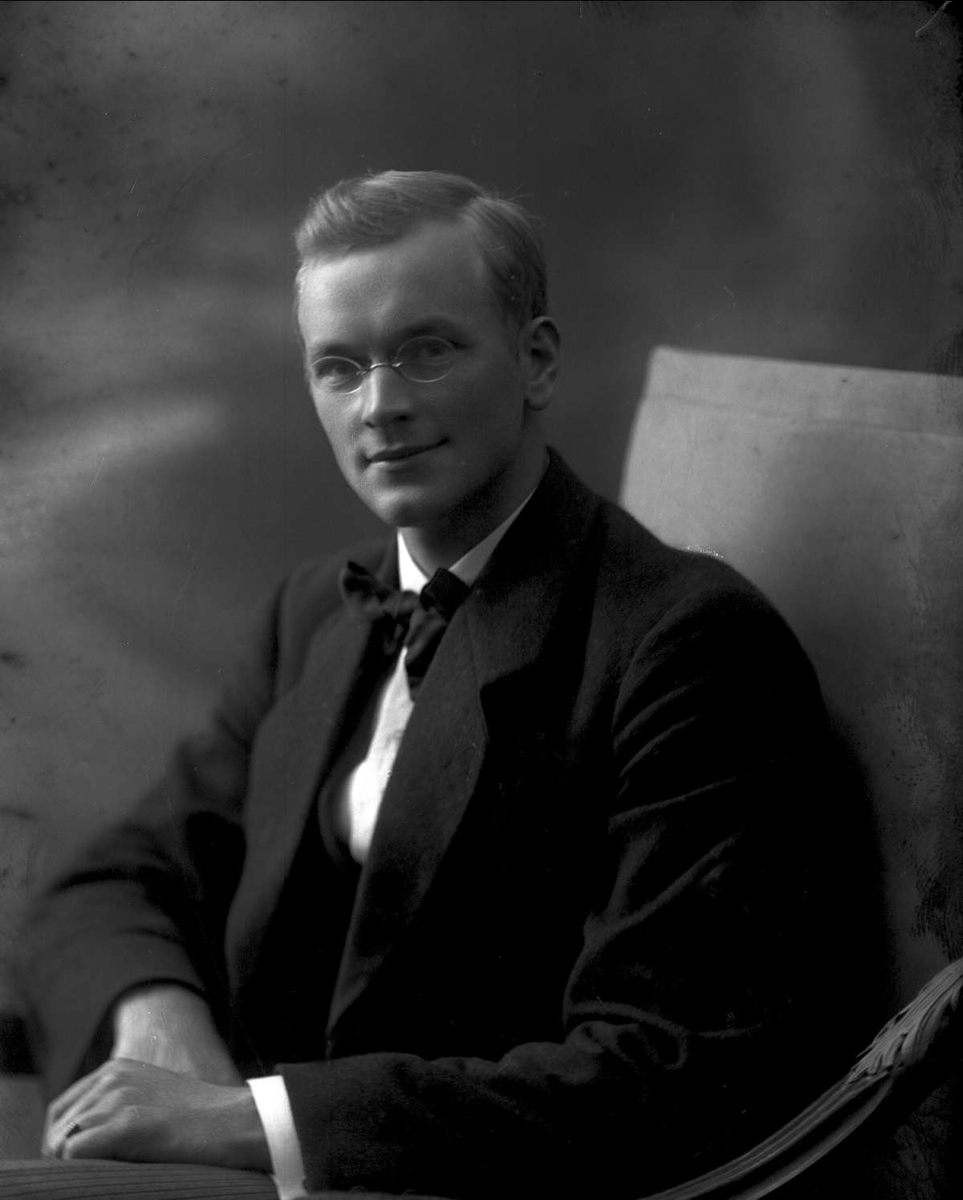 Gustav Borgen, NFB.24096