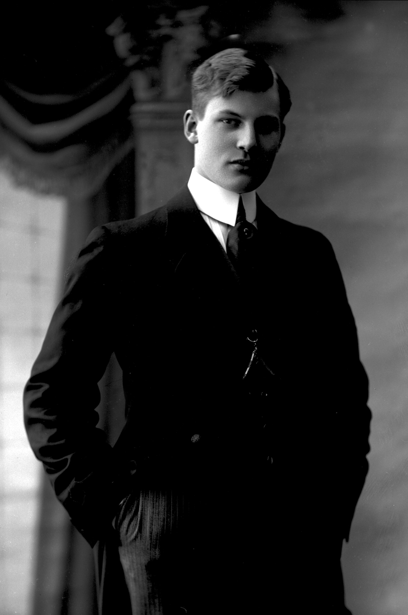 Gustav Borgen, NFB.25669