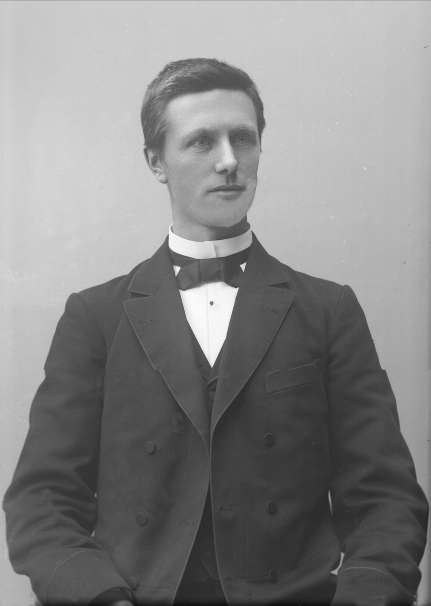 Gustav Borgen, NFB.26195