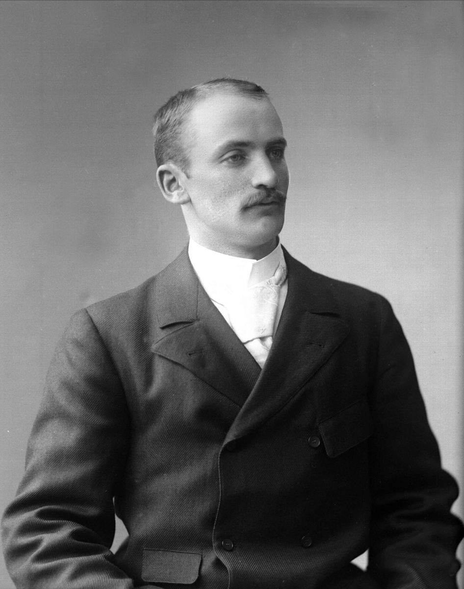 Gustav Borgen, NFB.26262