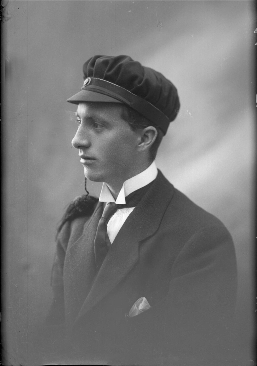 Gustav Borgen, NFB.26472