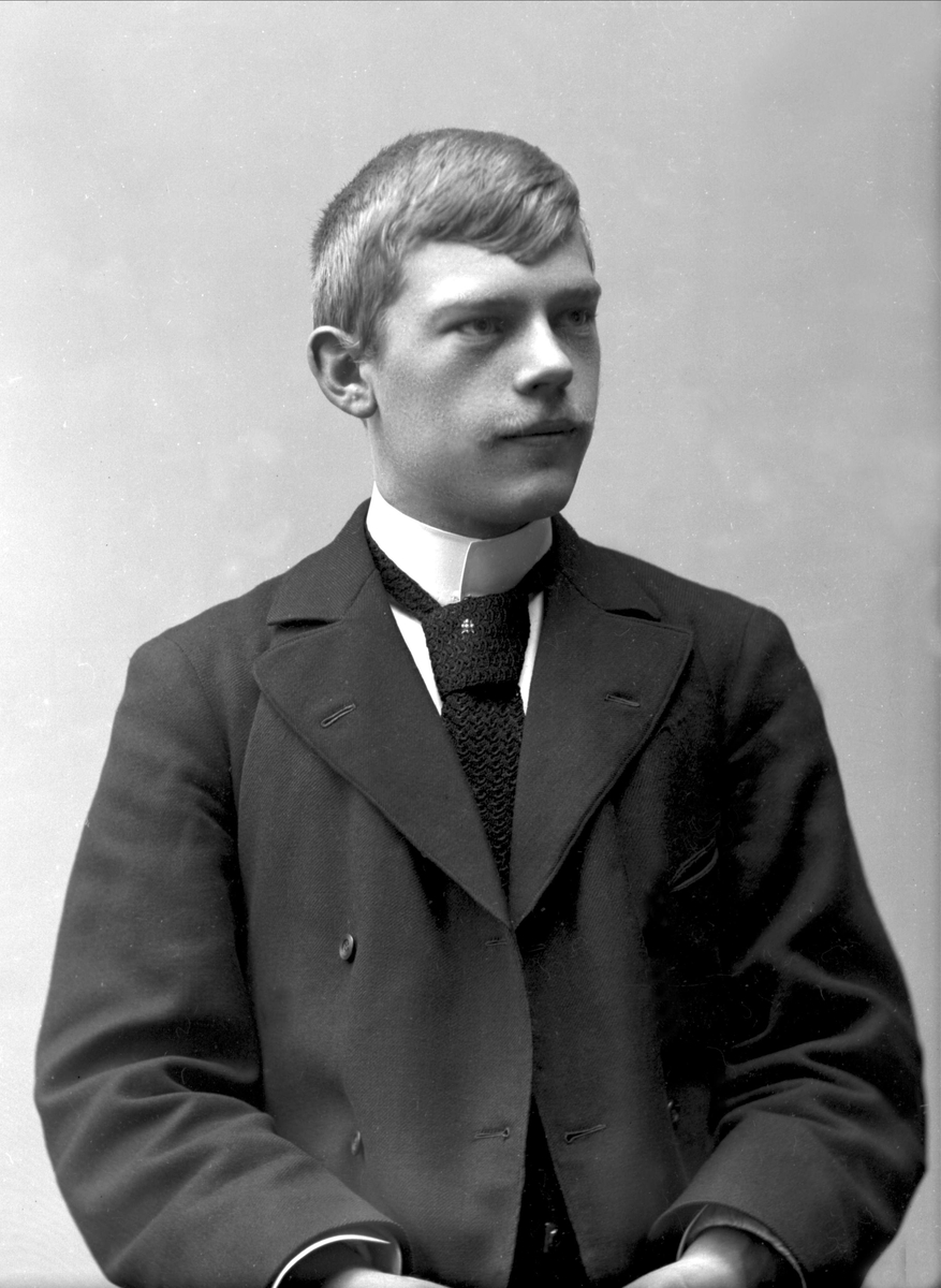 Gustav Borgen, NFB.26861