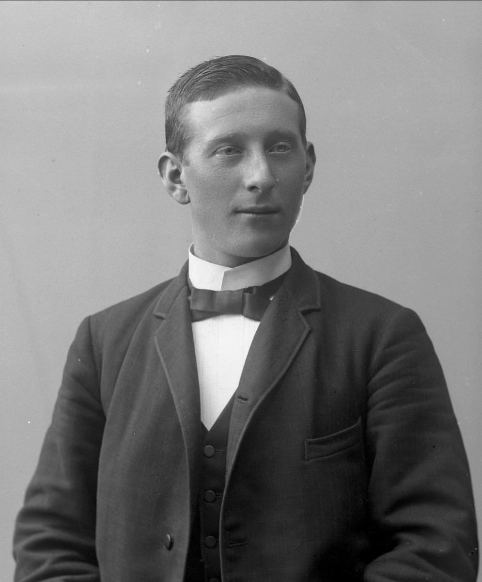 Gustav Borgen, NFB.27491