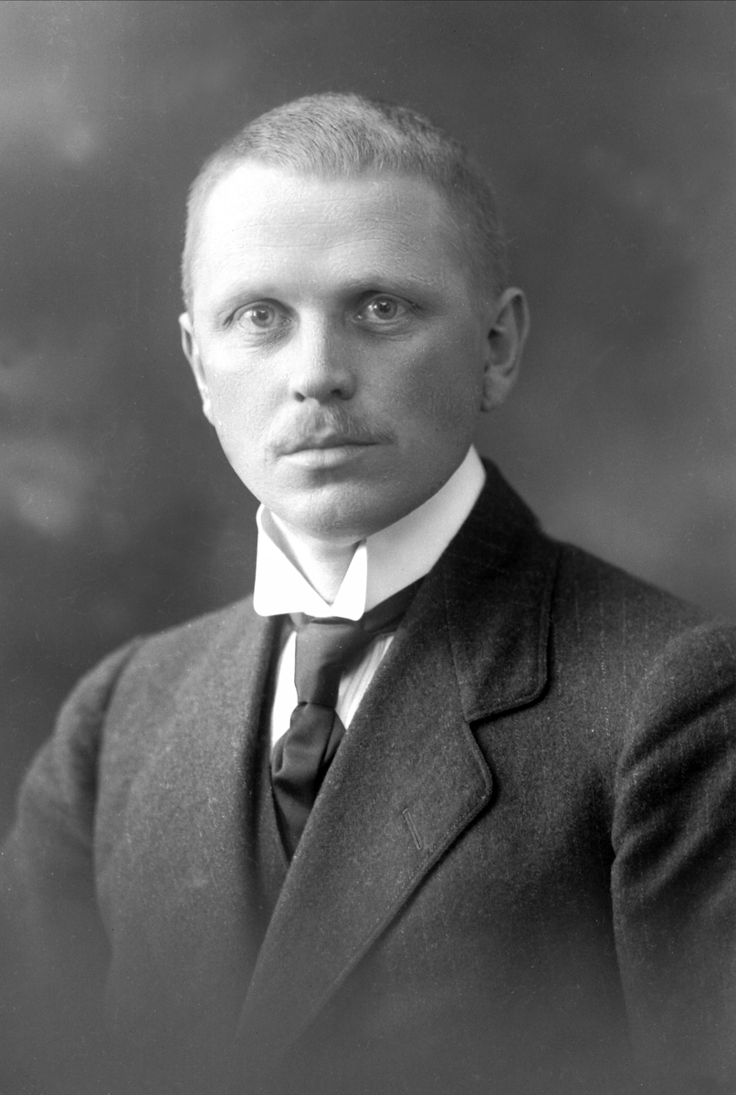 Gustav Borgen, NFB.28202