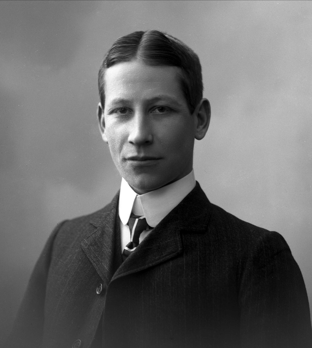 Gustav Borgen, NFB.33640