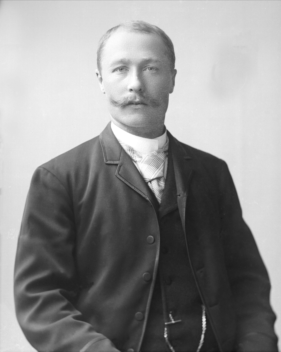 Gustav Borgen, NFB.35258