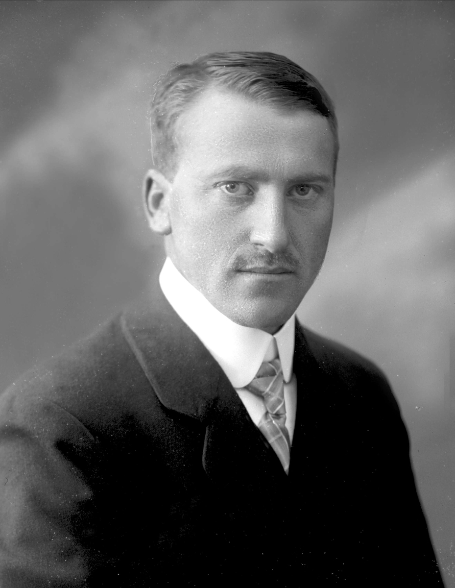 Gustav Borgen, NFB.35395