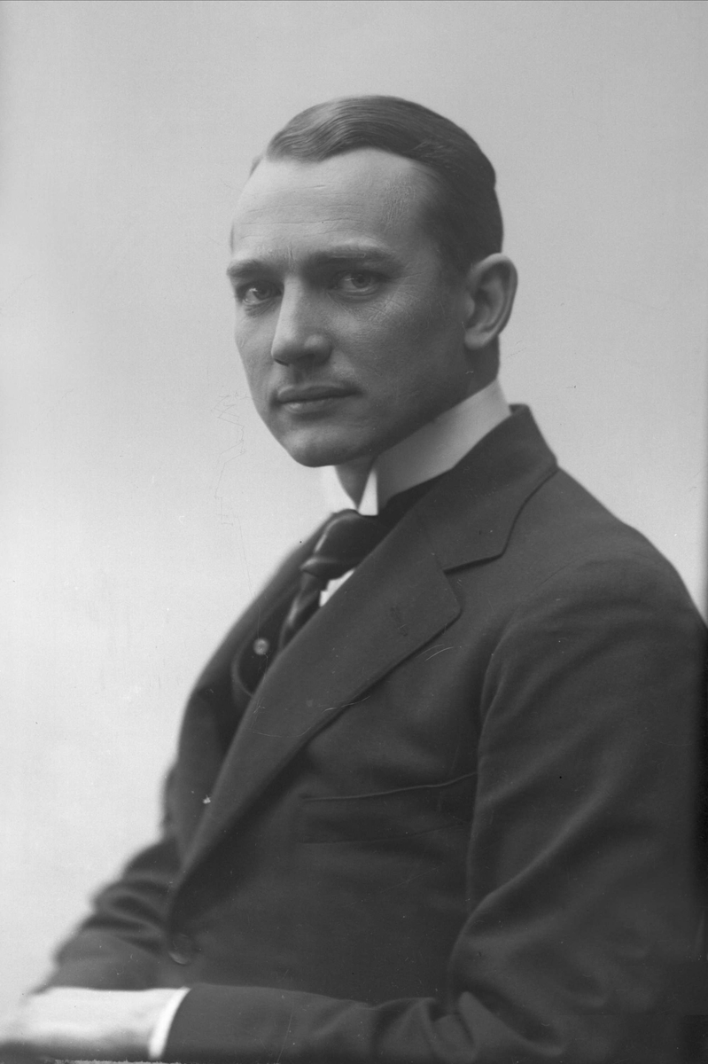 Gustav Borgen, NFB.37005
