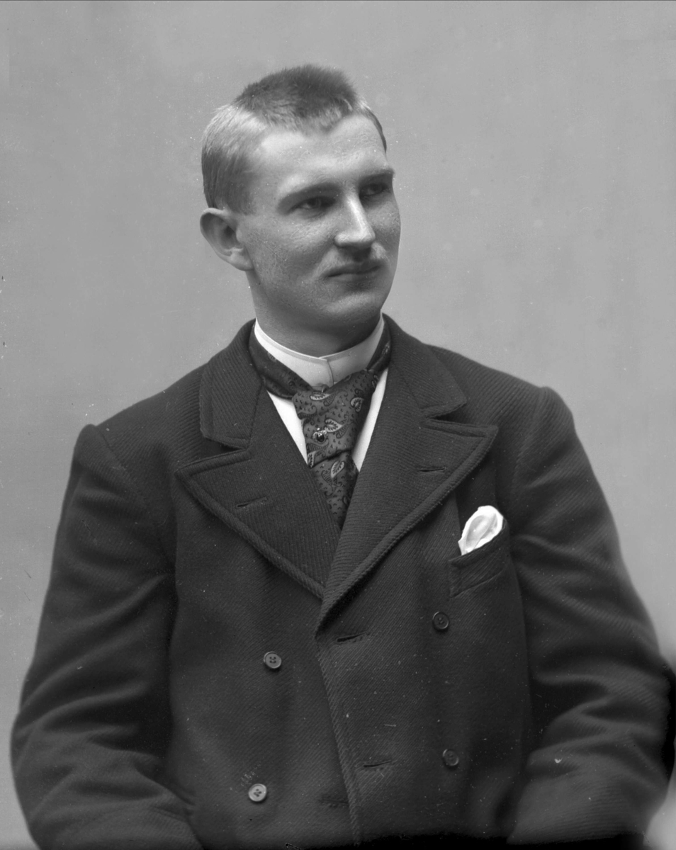 Gustav Borgen, NFB.37356