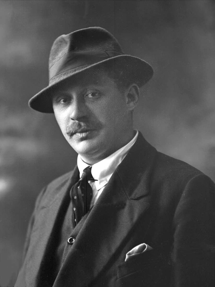 Gustav Borgen, NFB.37623