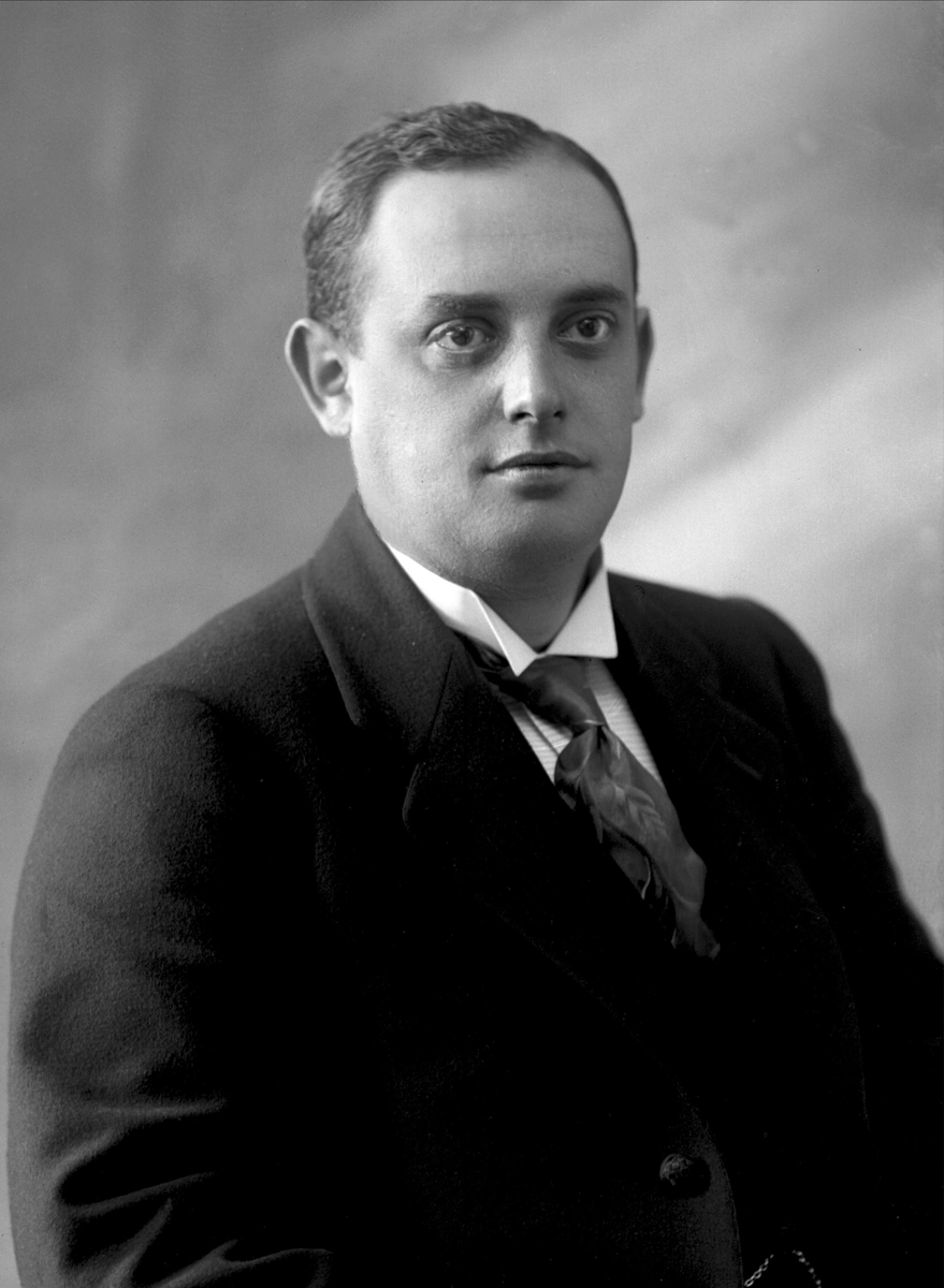 Gustav Borgen, NFB.37673