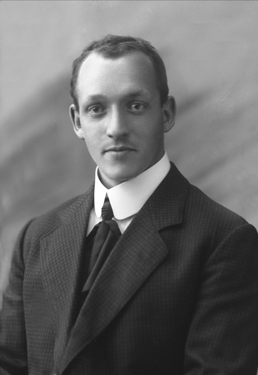 Gustav Borgen, NFB.39067