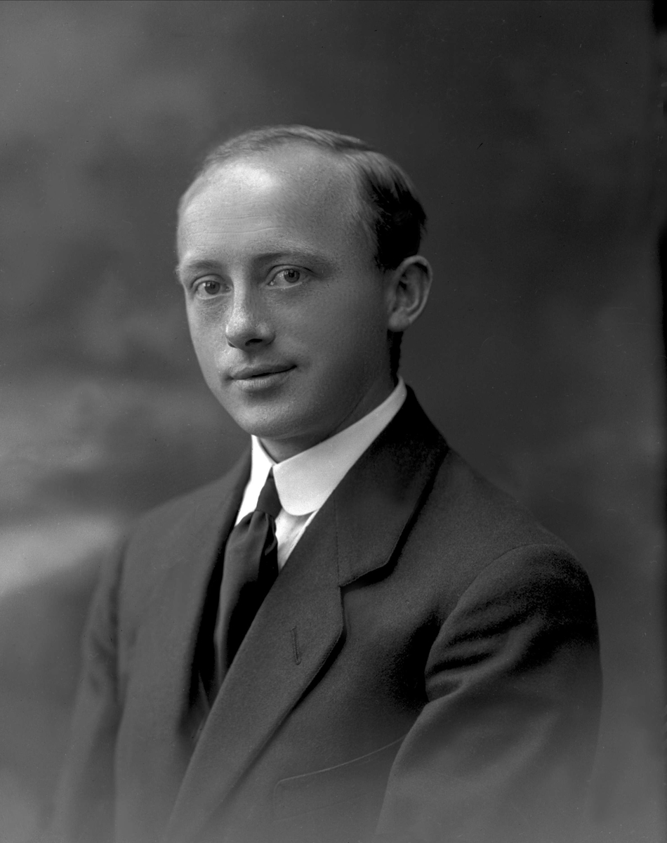 Gustav Borgen, NFB.39962