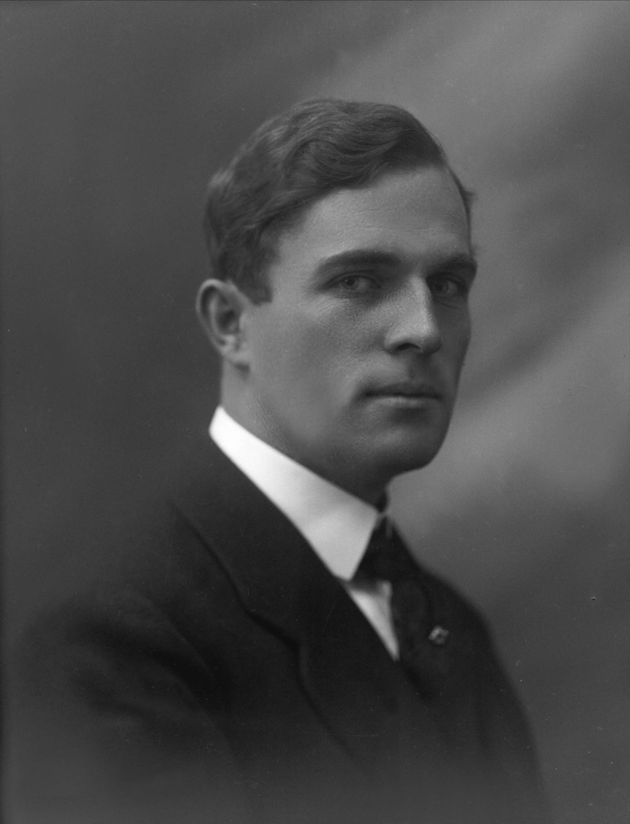 Gustav Borgen, NFB.39970