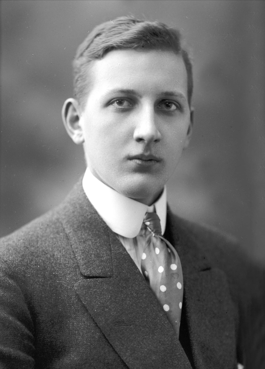 Gustav Borgen, NFB.41858
