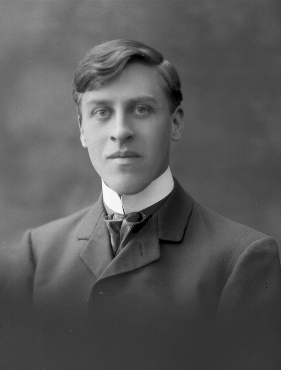 Gustav Borgen, NFB.42768