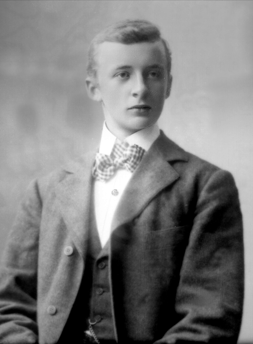 Gustav Borgen, NFB.44369