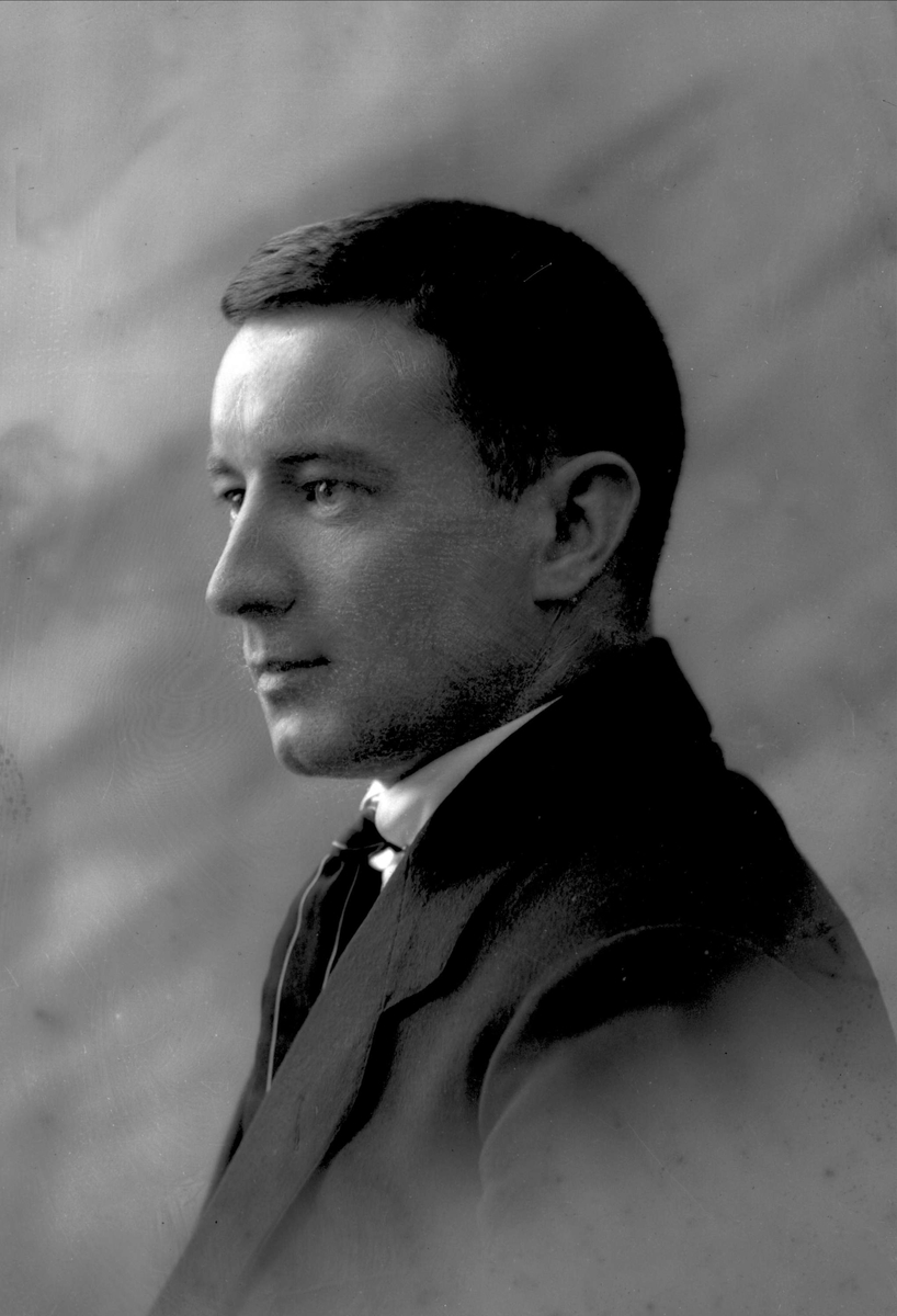 Gustav Borgen, NFB.44412