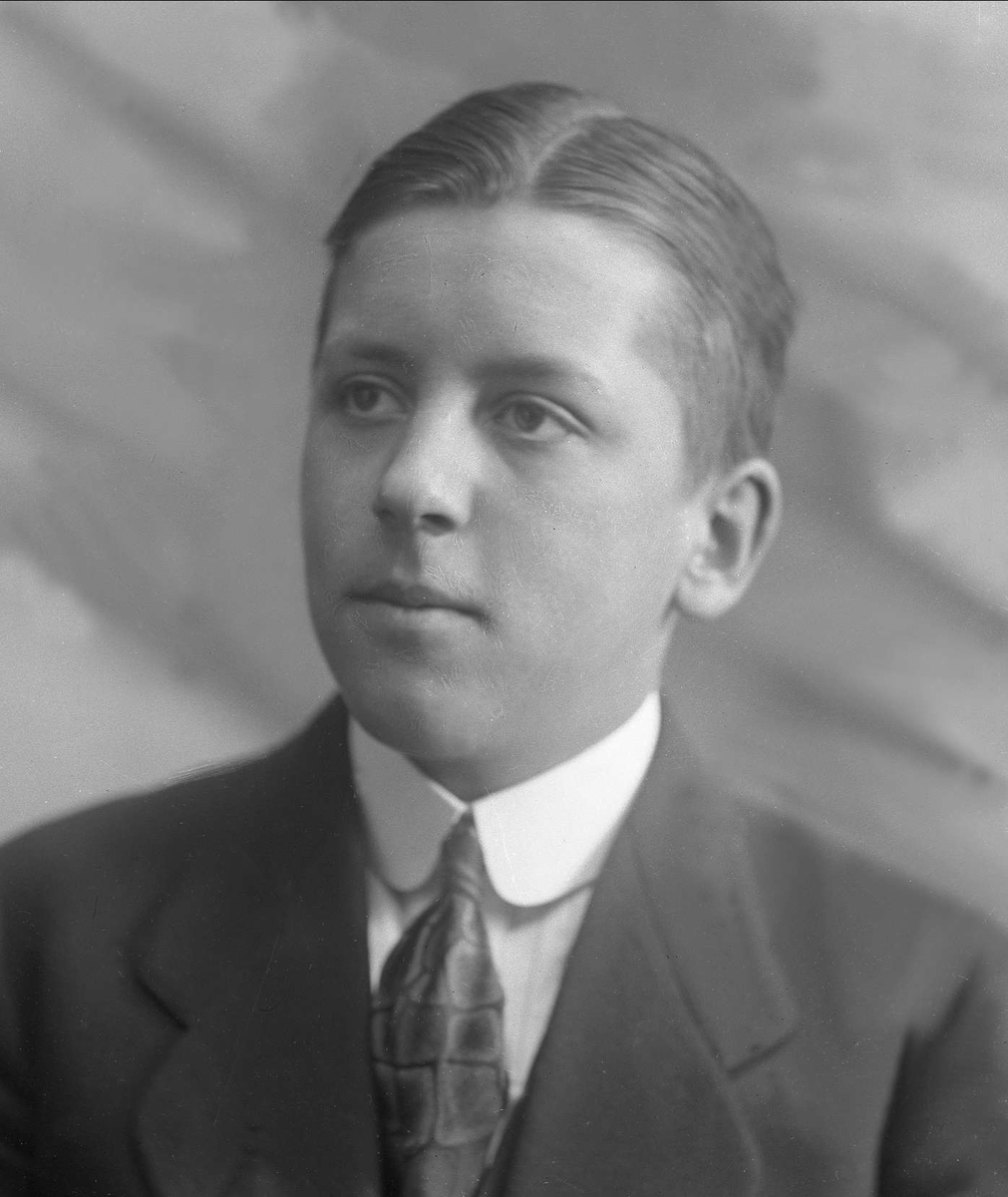 Gustav Borgen, NFB.44709
