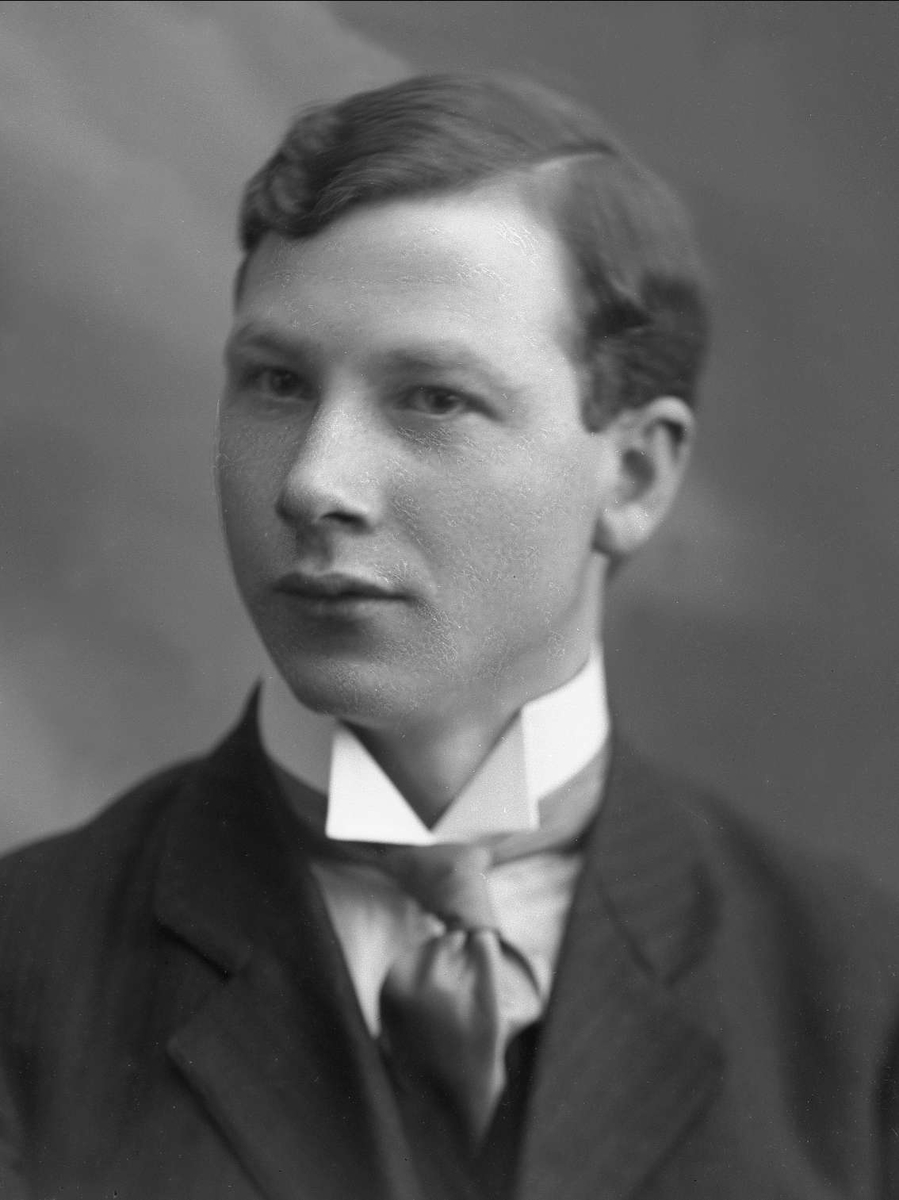 Gustav Borgen, NFB.44749