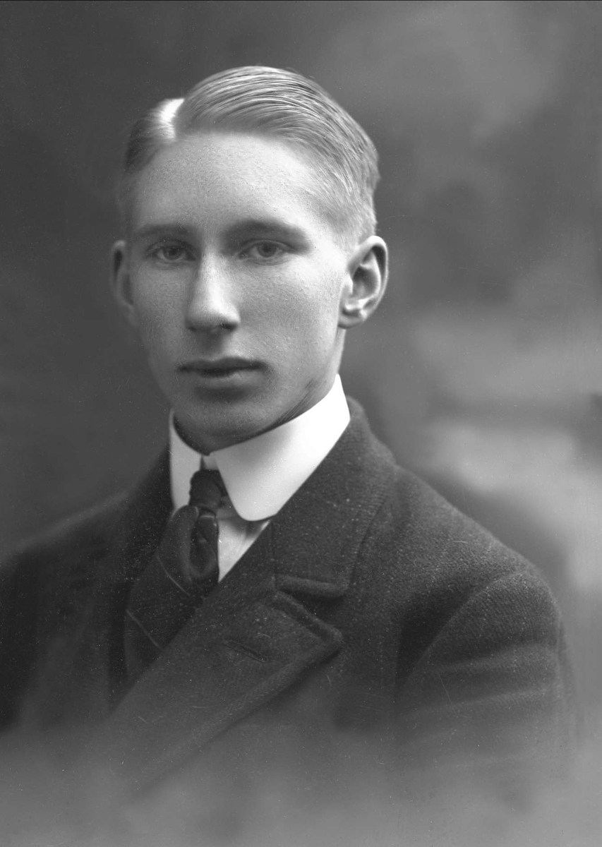 Gustav Borgen, NFB.46466