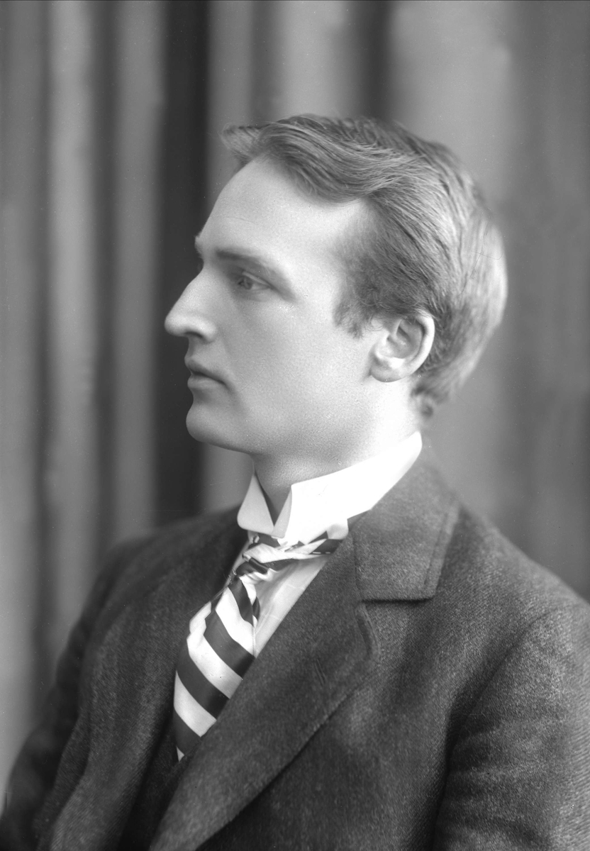 Gustav Borgen, Portrett, skuespiller Hoff.