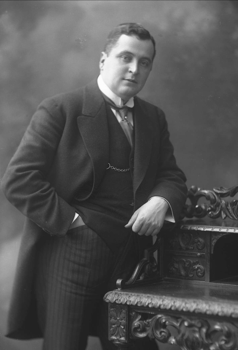 Gustav Borgen, NFB.49703