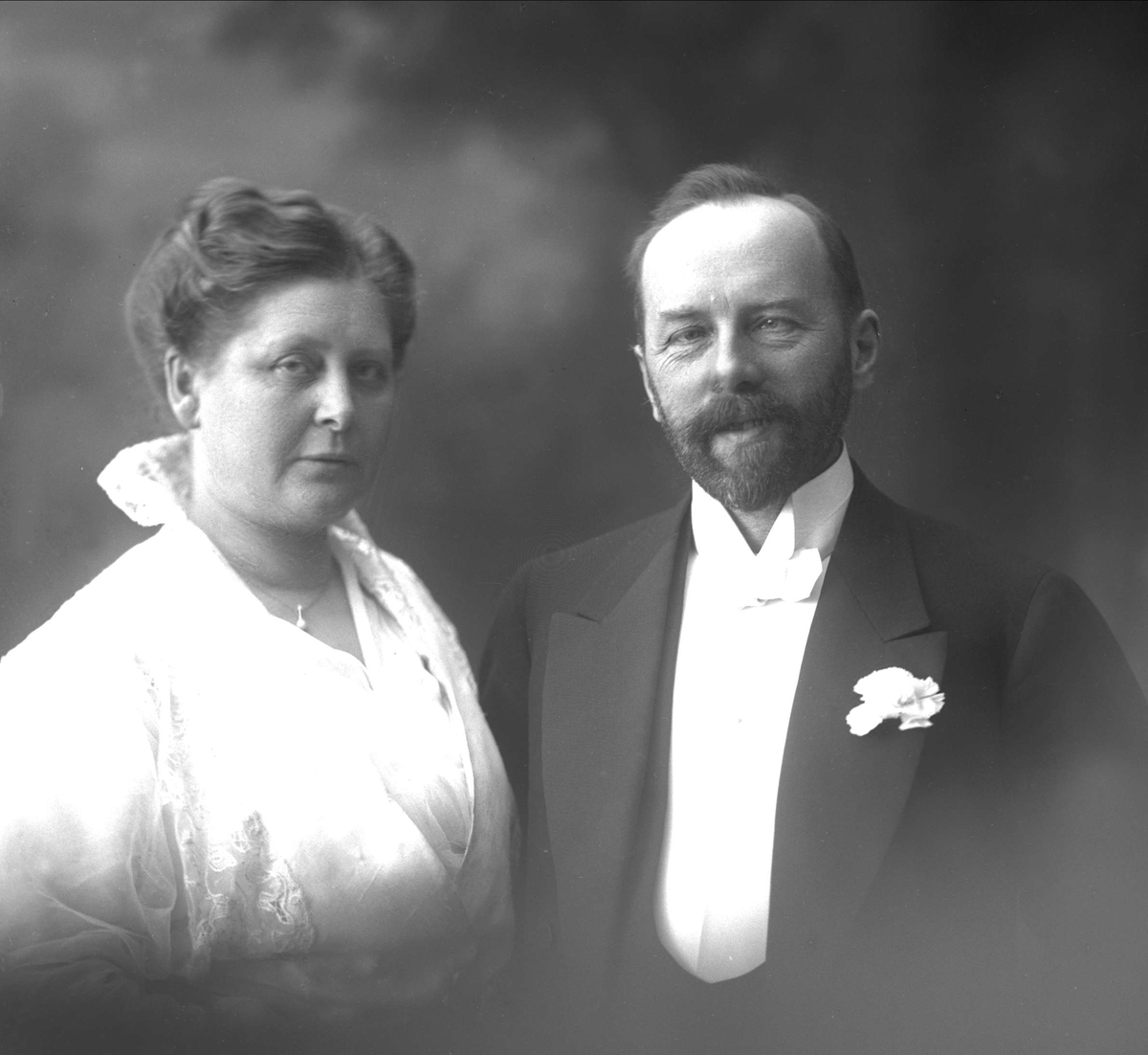 Gustav Borgen, Portrett, William Martin Nygaard (1865-1952) med ektefelle Constance Wiel Nygaard (1866-1931).