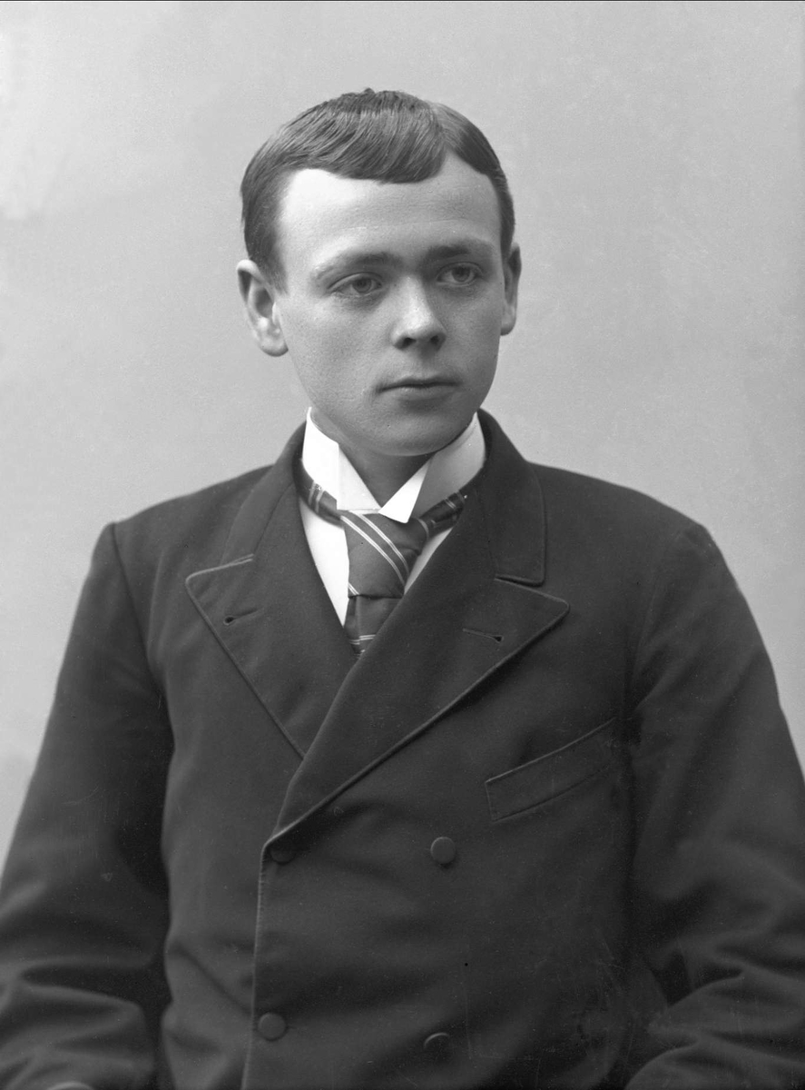 Gustav Borgen, NFB.50777