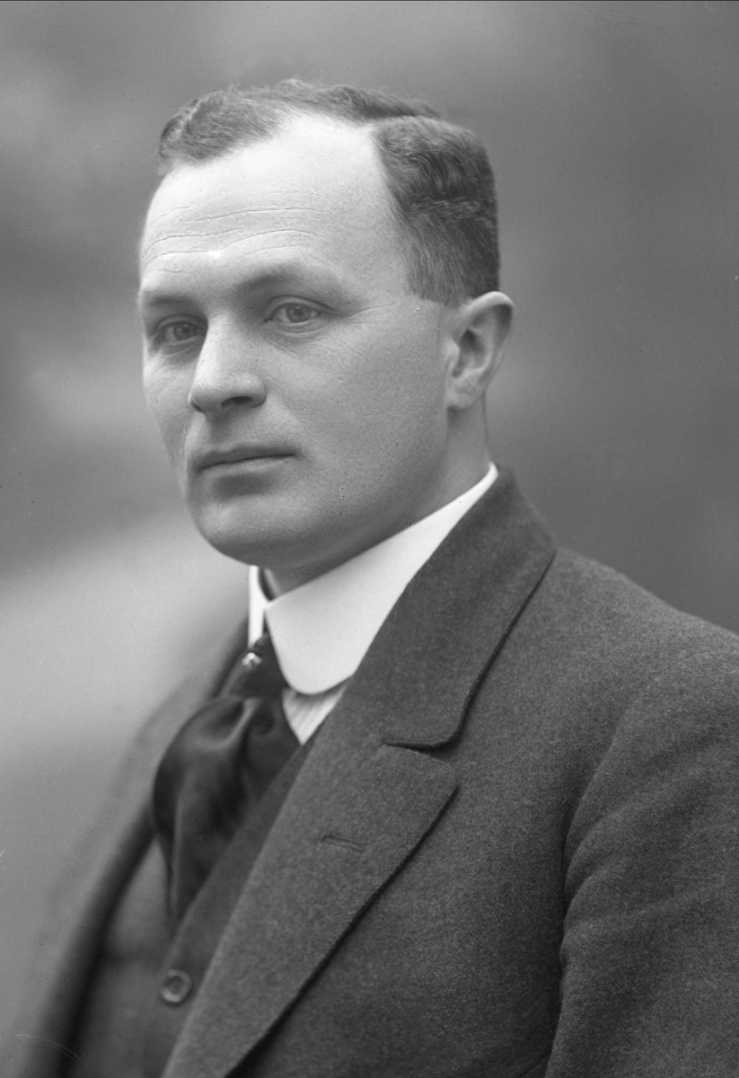 Gustav Borgen, NFB.51004