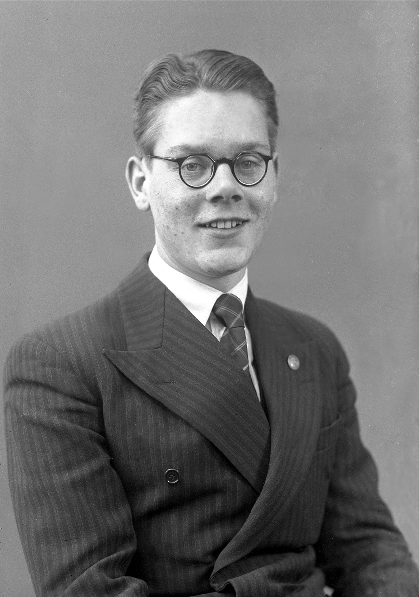 Gustav Borgen, NFB.52585