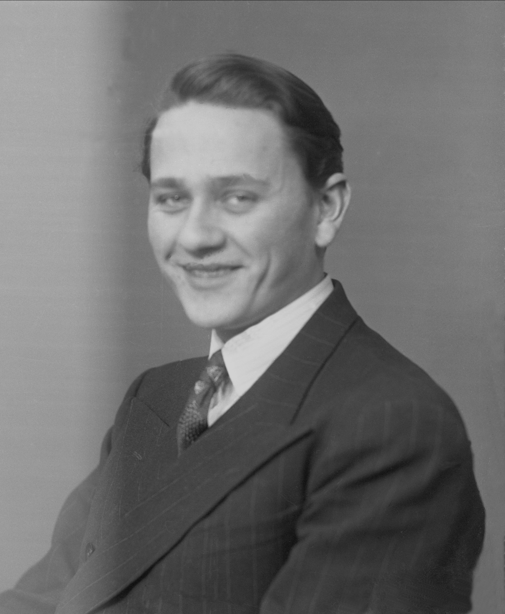 Gustav Borgen, NFB.53627